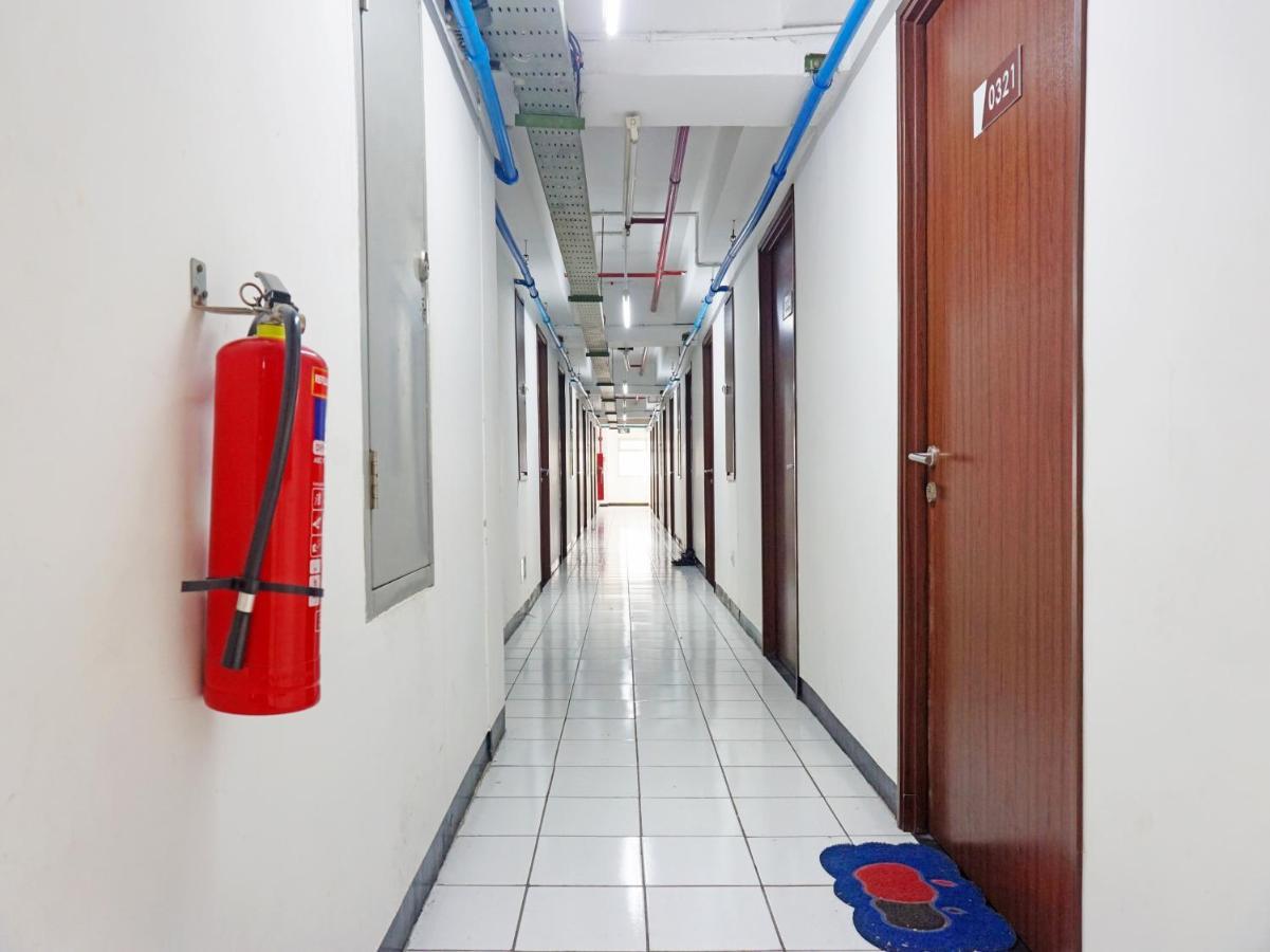 Oyo 91593 San San Rooms Apartment Gunung Putri Square غونونغبوتري المظهر الخارجي الصورة