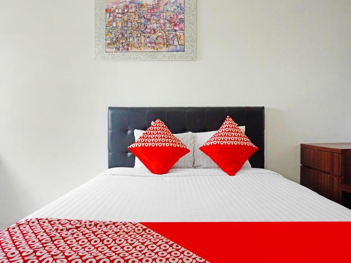 Oyo 91593 San San Rooms Apartment Gunung Putri Square غونونغبوتري المظهر الخارجي الصورة