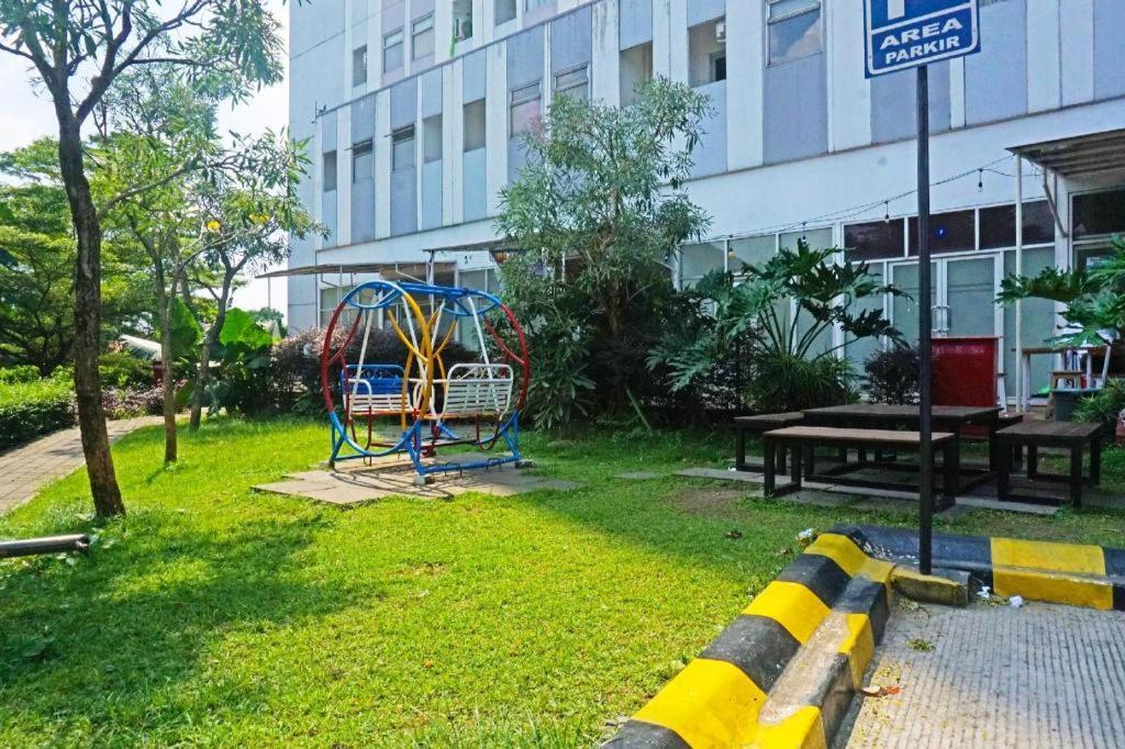 Oyo 91593 San San Rooms Apartment Gunung Putri Square غونونغبوتري المظهر الخارجي الصورة