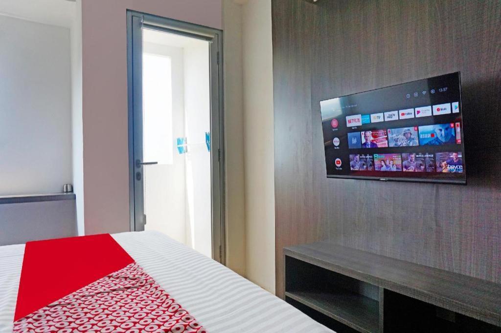 Oyo 91593 San San Rooms Apartment Gunung Putri Square غونونغبوتري المظهر الخارجي الصورة