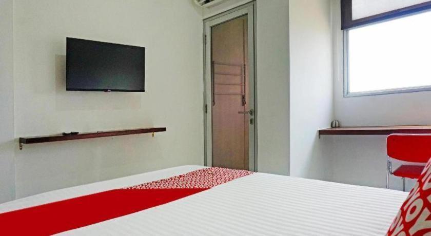 Oyo 91593 San San Rooms Apartment Gunung Putri Square غونونغبوتري المظهر الخارجي الصورة